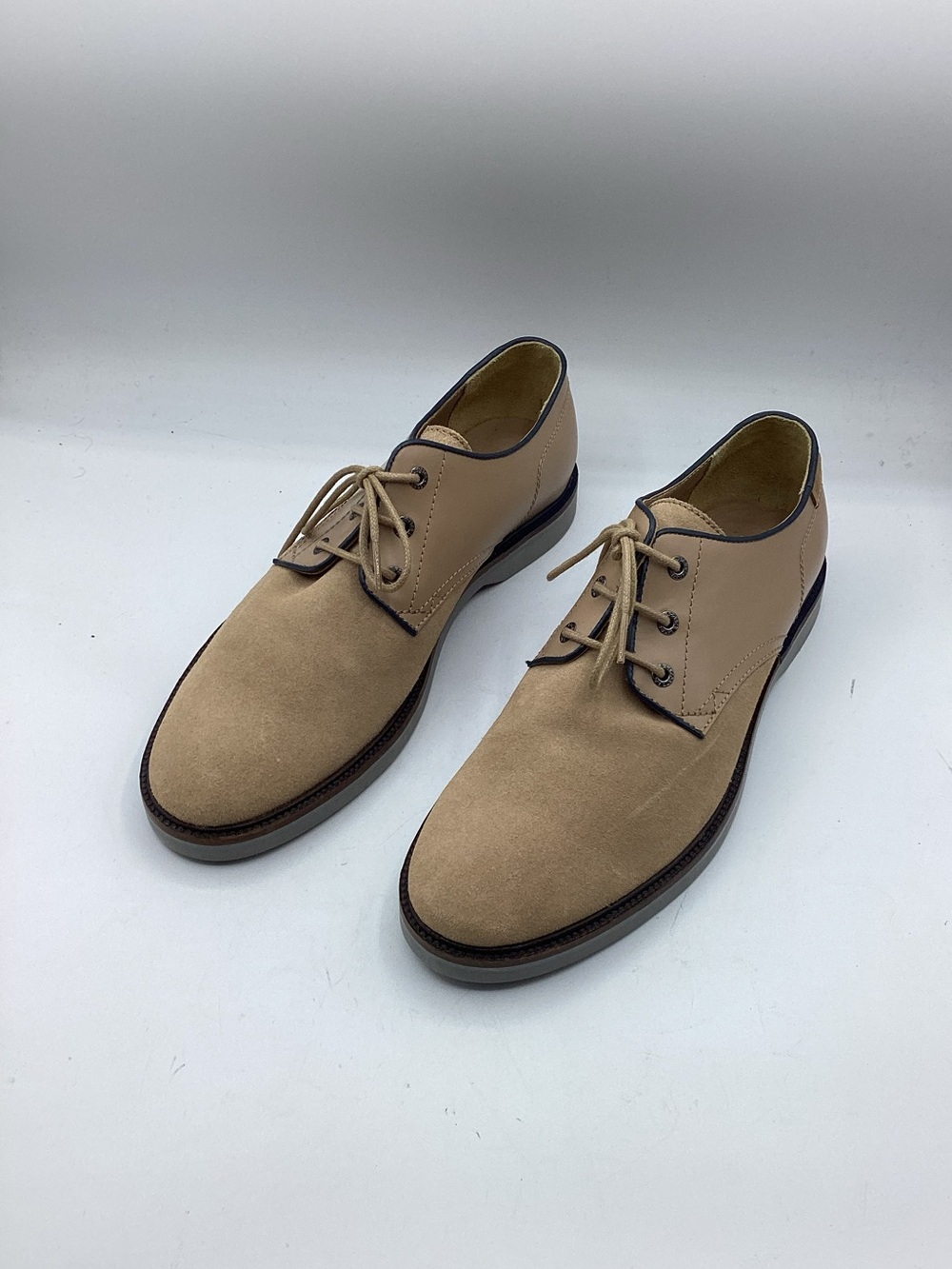 Lacoste Sherbrooke Suede Derby Oxfords, Men’s size 10